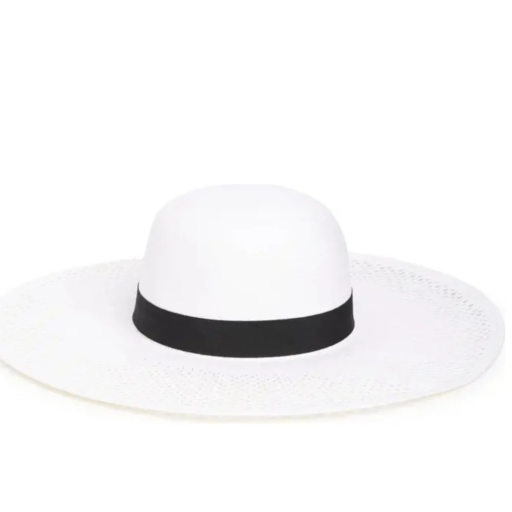 🤍HP🤍NWT Multi Woven Floppy Hat🤍